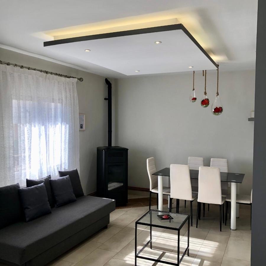 Casa La Mimbrera Διαμέρισμα Las Navas Del Marques Εξωτερικό φωτογραφία